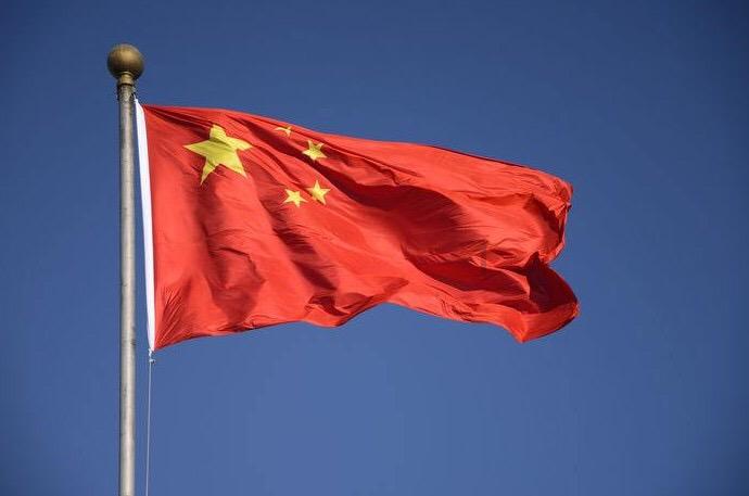 玩具店里的娃娃